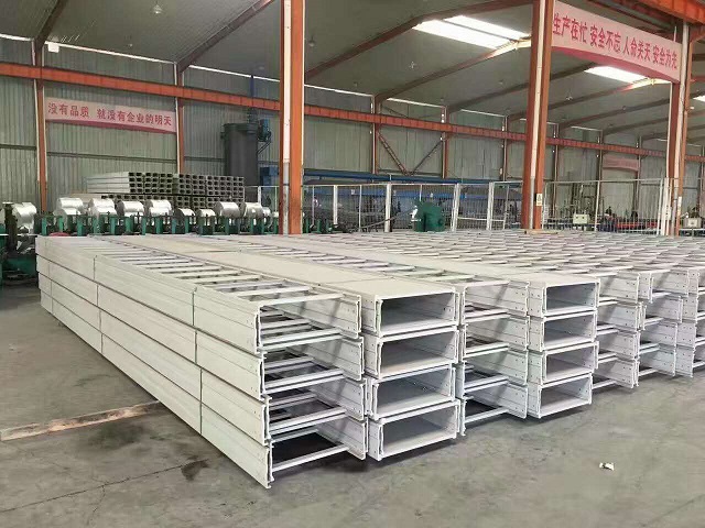 高分子防腐復(fù)合型電纜橋架